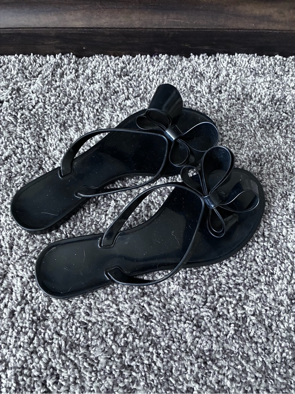 Dizzy Black Bow Jelly Sandal Thong Flip Flops - Picture 2 of 3